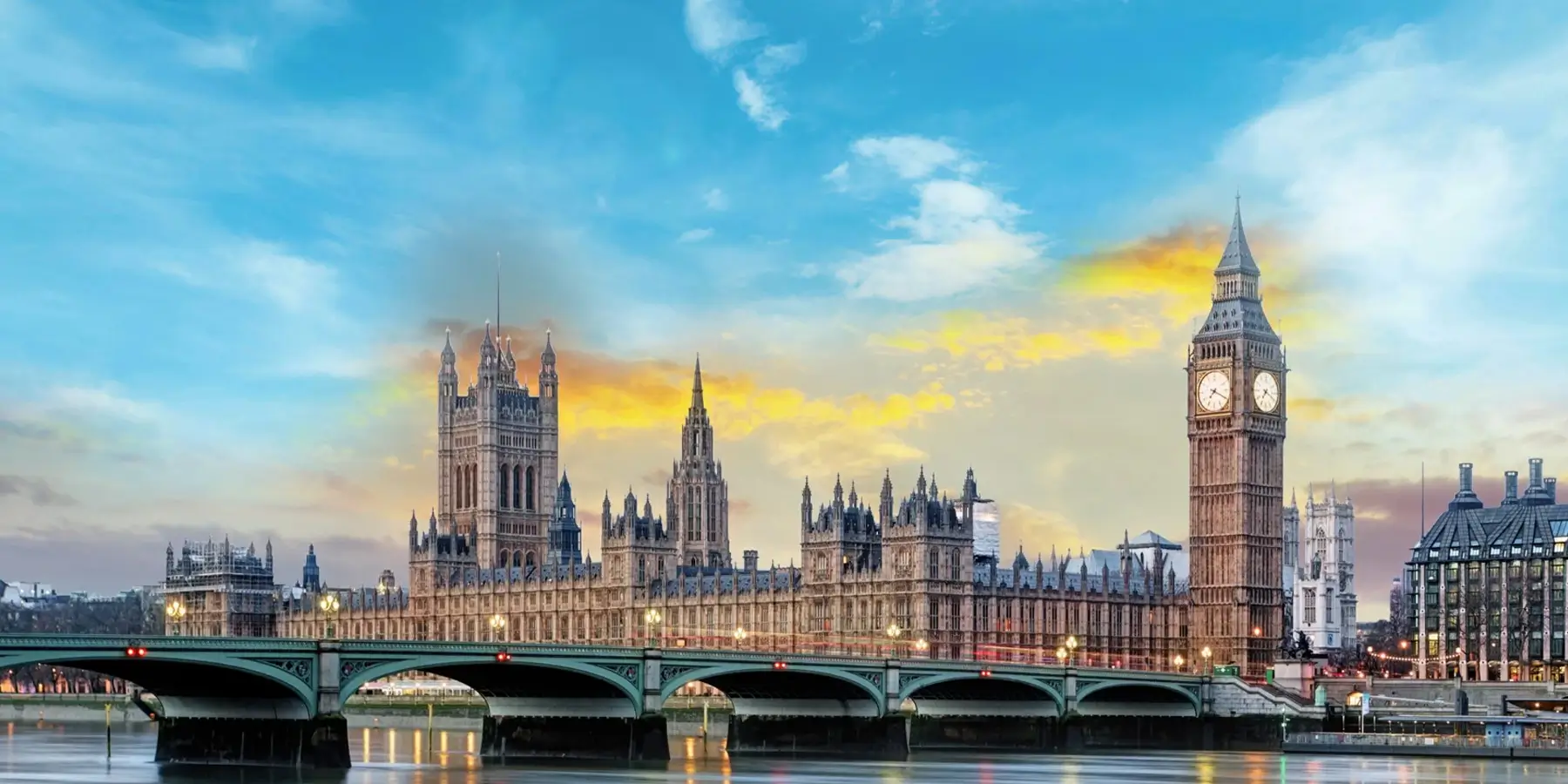 Your Gateway to Top
UK Universities.